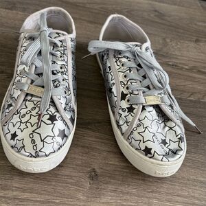 Bebe Sport Women's Daney Silver Star Lace-Up Fashion Sneakers‎ size 10